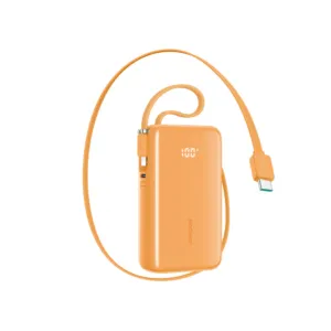 Powerbanka Joyroom JR-PR2 35 W 10 000 mAh so zabudovanými káblami USB-C a Lightning – oranžová